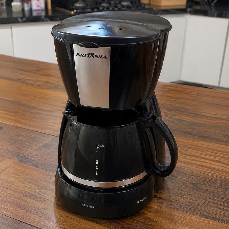 PREPARE ATÉ 15 CAFEZINHOS COM ESSA CAFETEIRA BRIT
